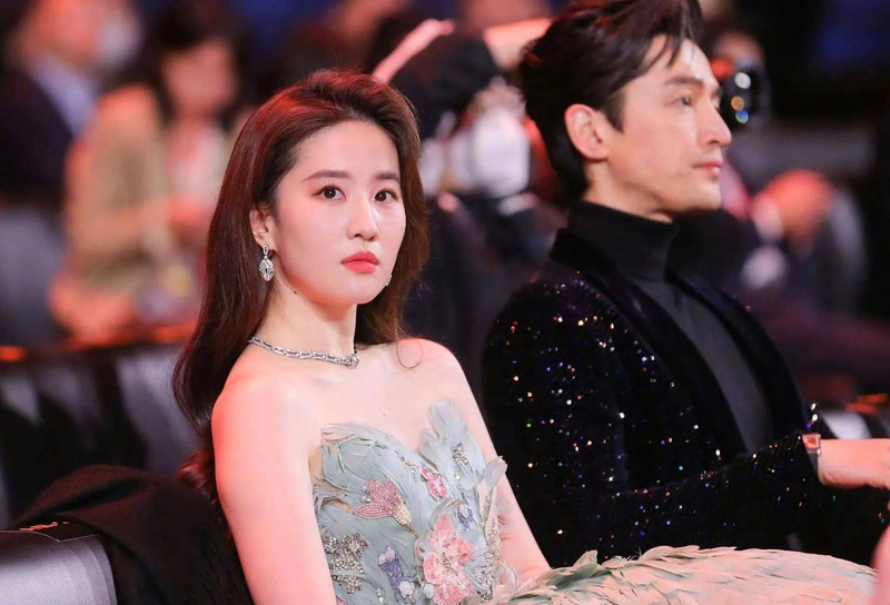 杨幂